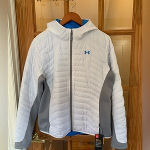 Under Armour Women’s White and Blue Cold Gear Jacket. Size Large